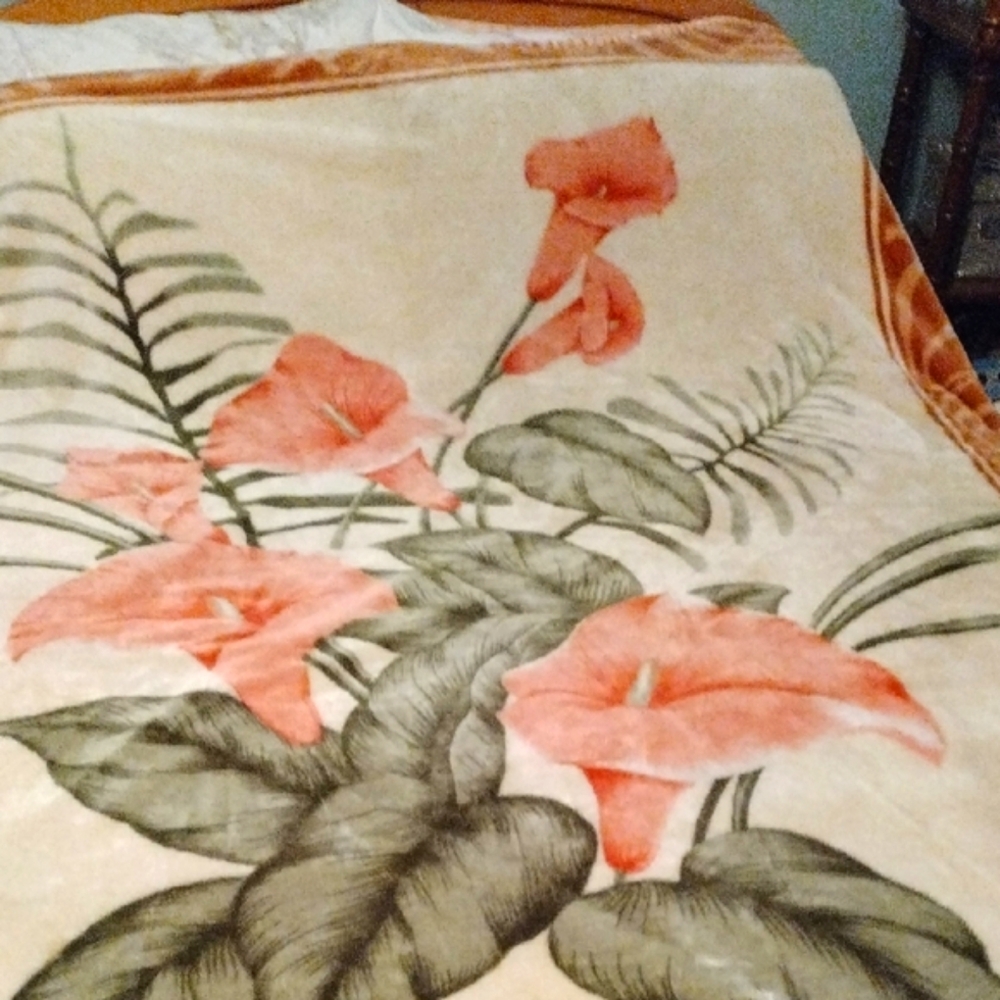 Floral Soft Velor Blanket Reversible